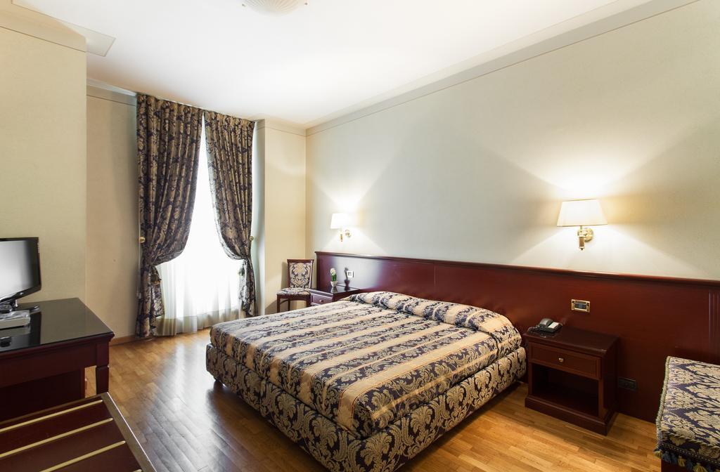 Hotel Gambara Chambre photo