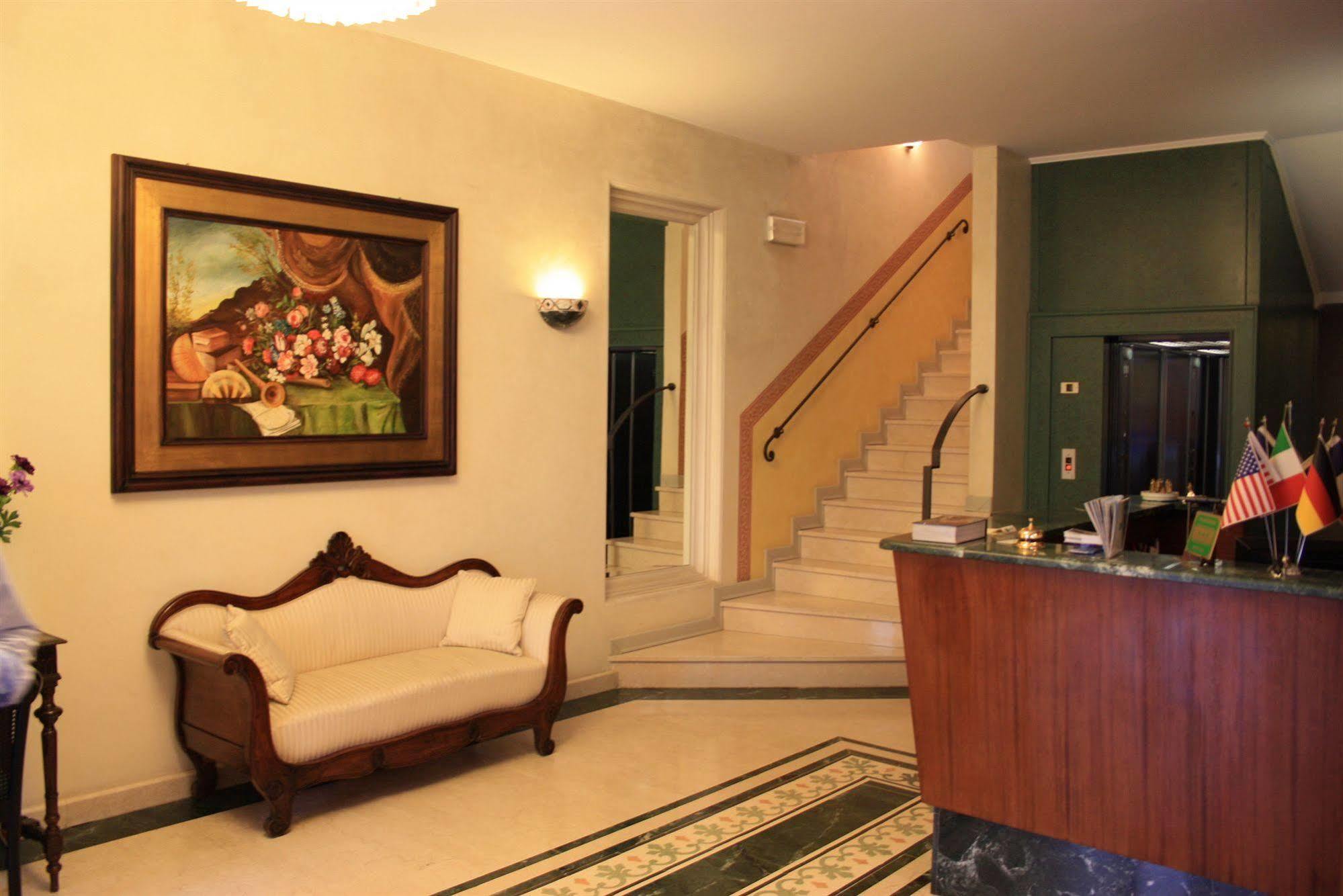 Hotel Gambara Extérieur photo